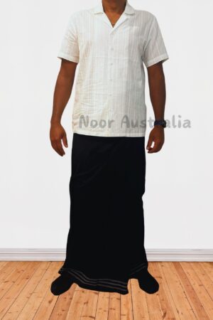 Sri Lankan Men’s Handloom Navy Blue Sarong – NRTWT021